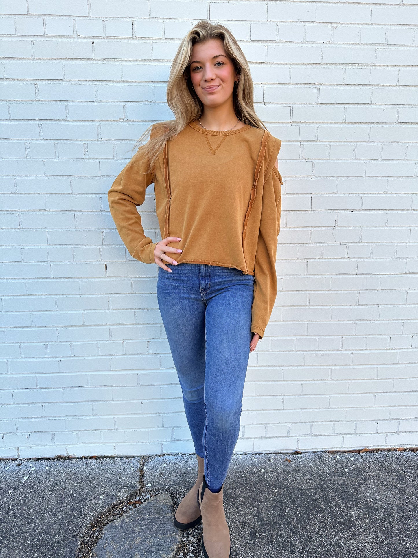 Mineral Washed Cold Shoulder | Camel