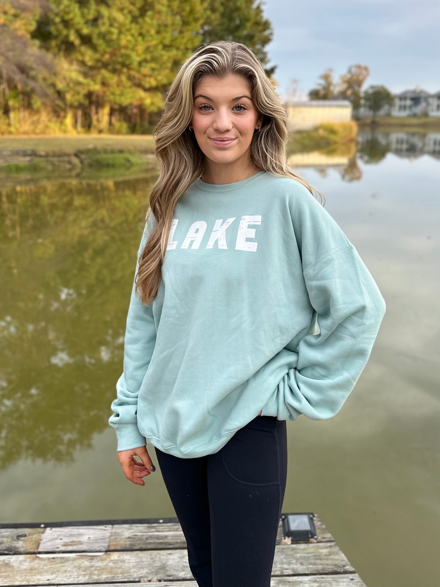 Lake Sweatshirt | Dusty Blue