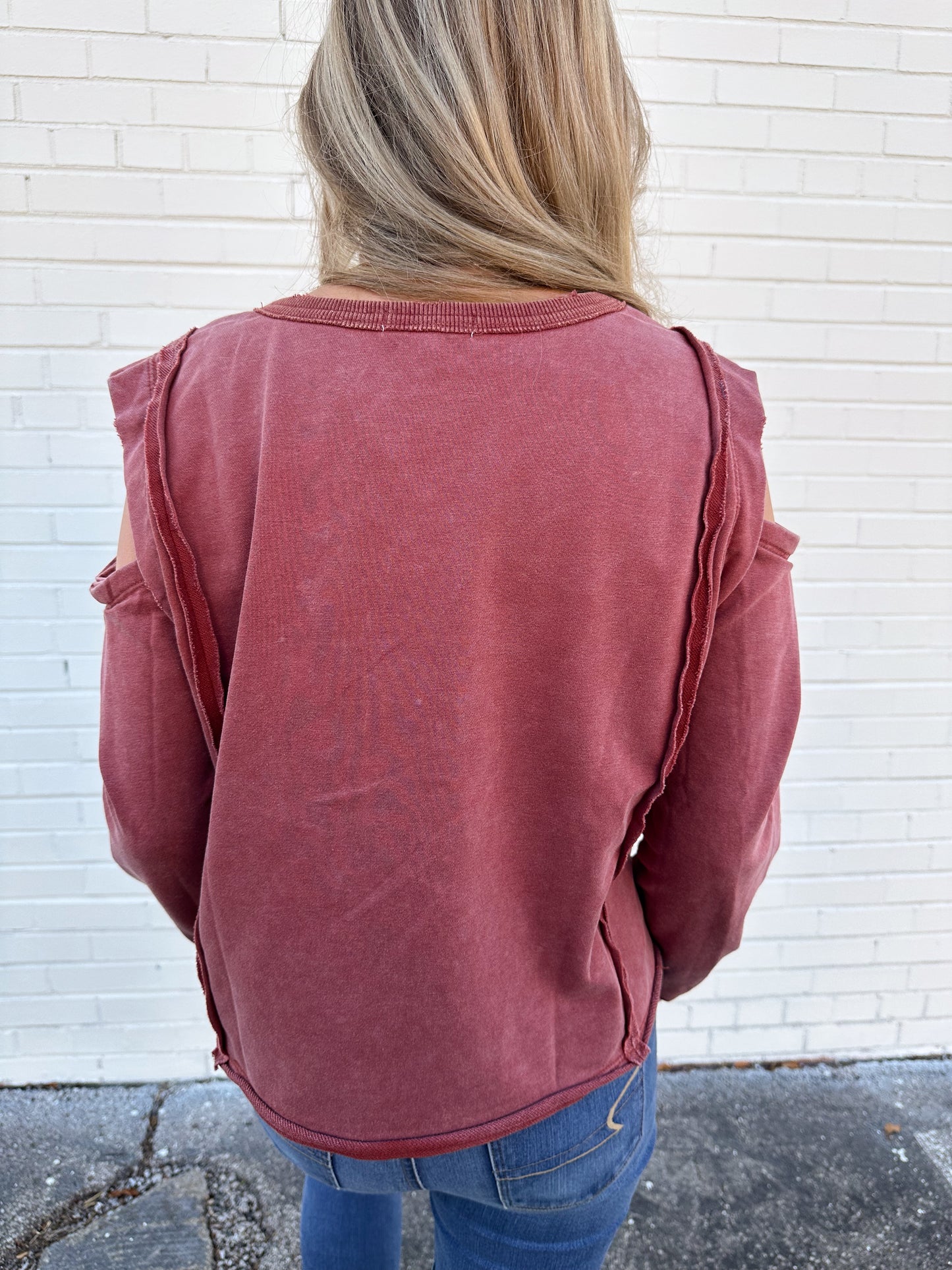 Mineral Washed Cold Shoulder | Clay